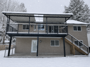 Patio cover can withstand snow